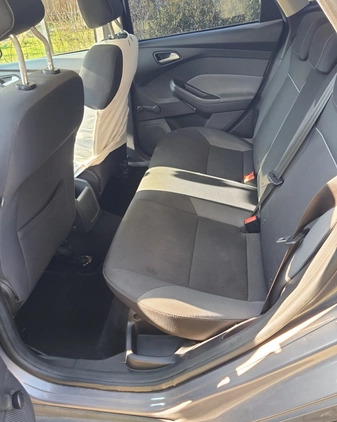 Ford Focus cena 16900 przebieg: 183000, rok produkcji 2012 z Góra małe 106
